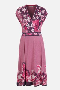 Kleid mit Intarsienmuster