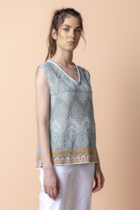 Brocade Pullover, V Neck