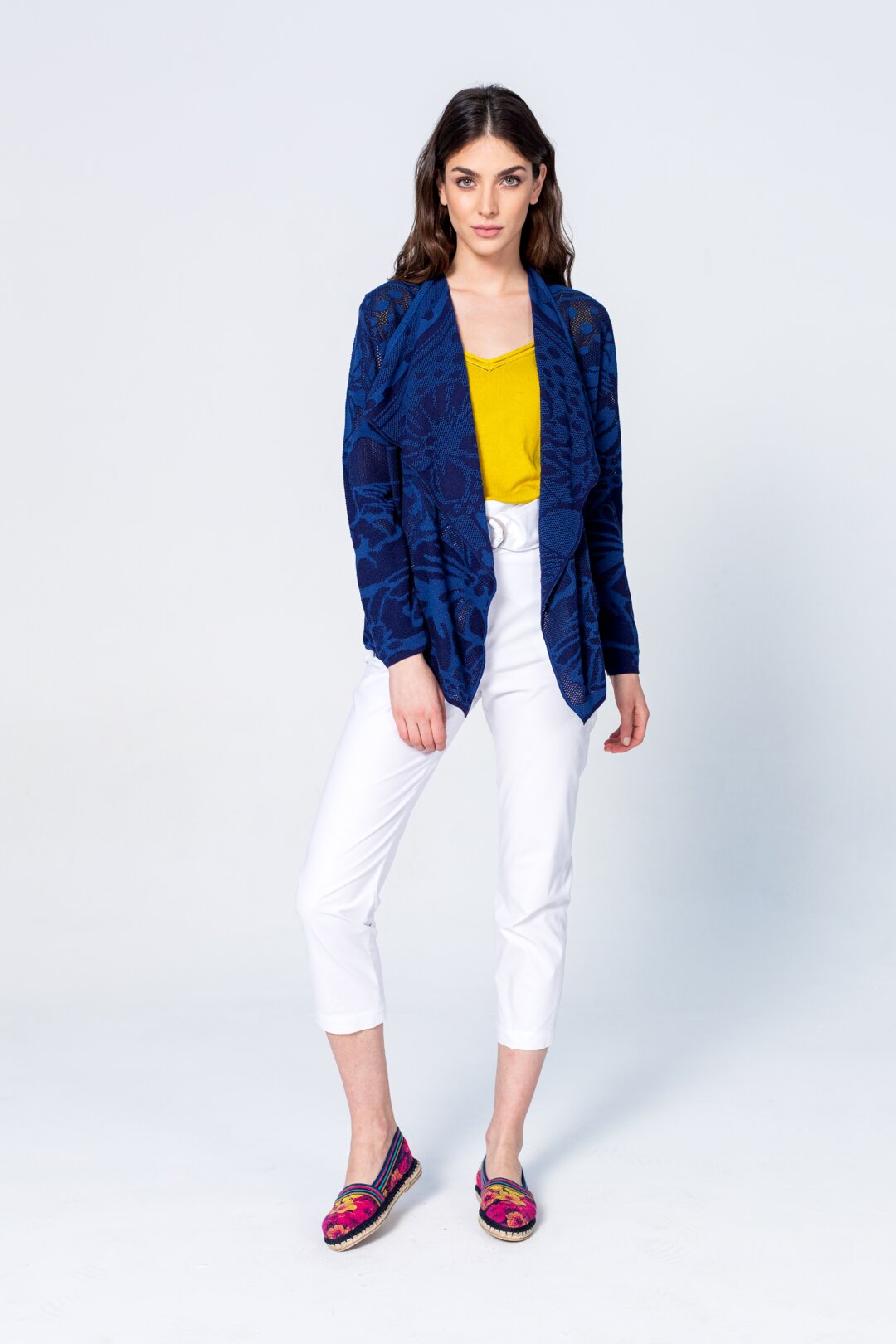Cardigan mit Stickereien