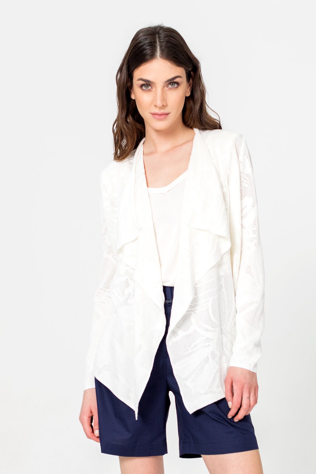 Cardigan mit Stickereien