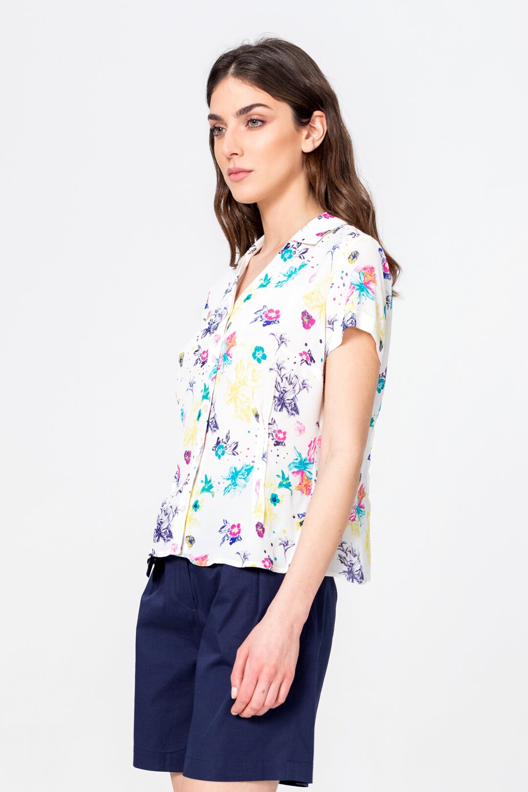 Shirt in floralem Muster