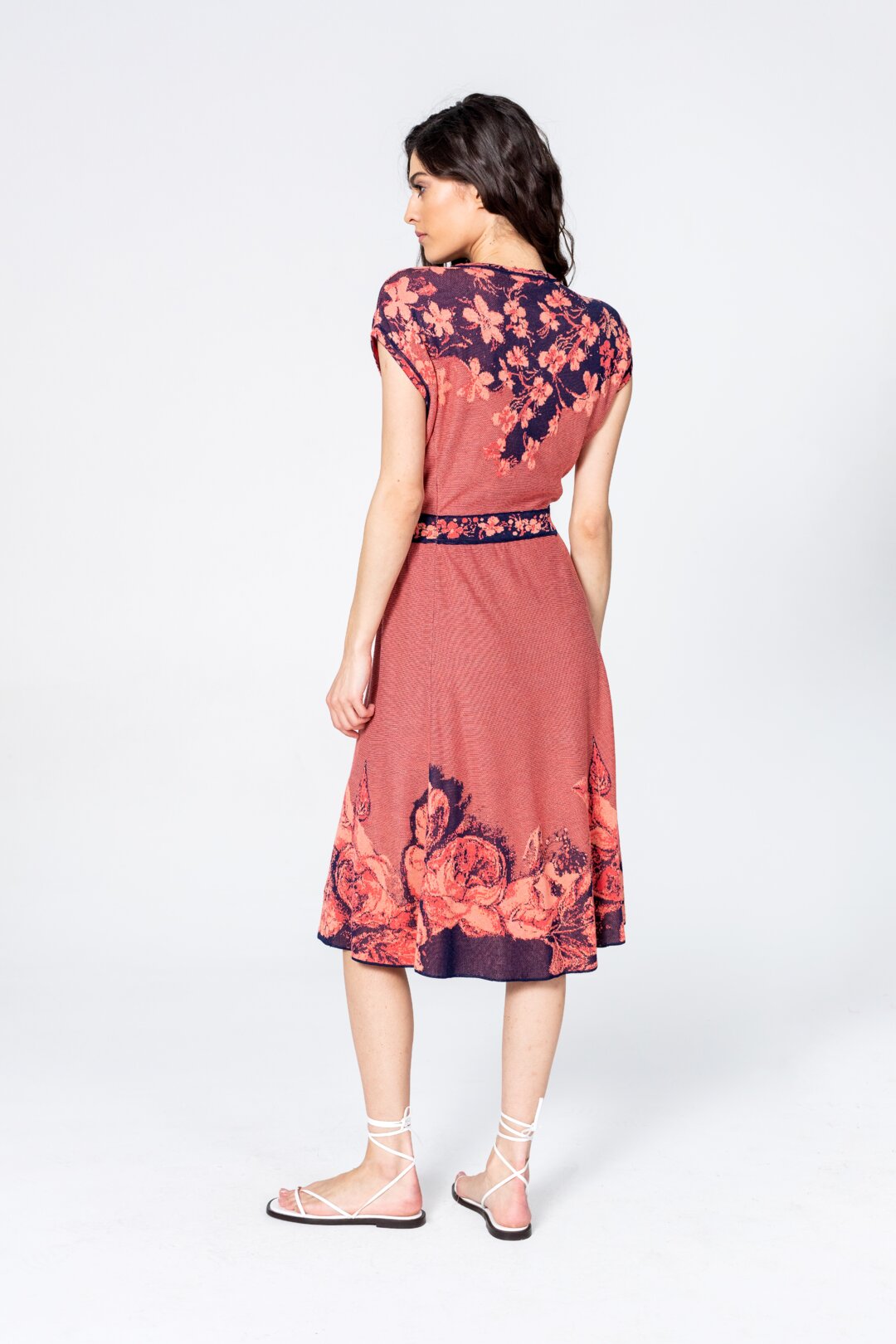 Kleid mit Intarsienmuster