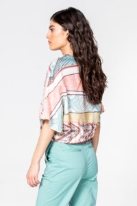 Bluse in geometrischem Muster
