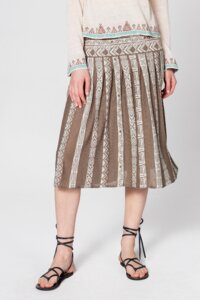 Skirt With Pleats