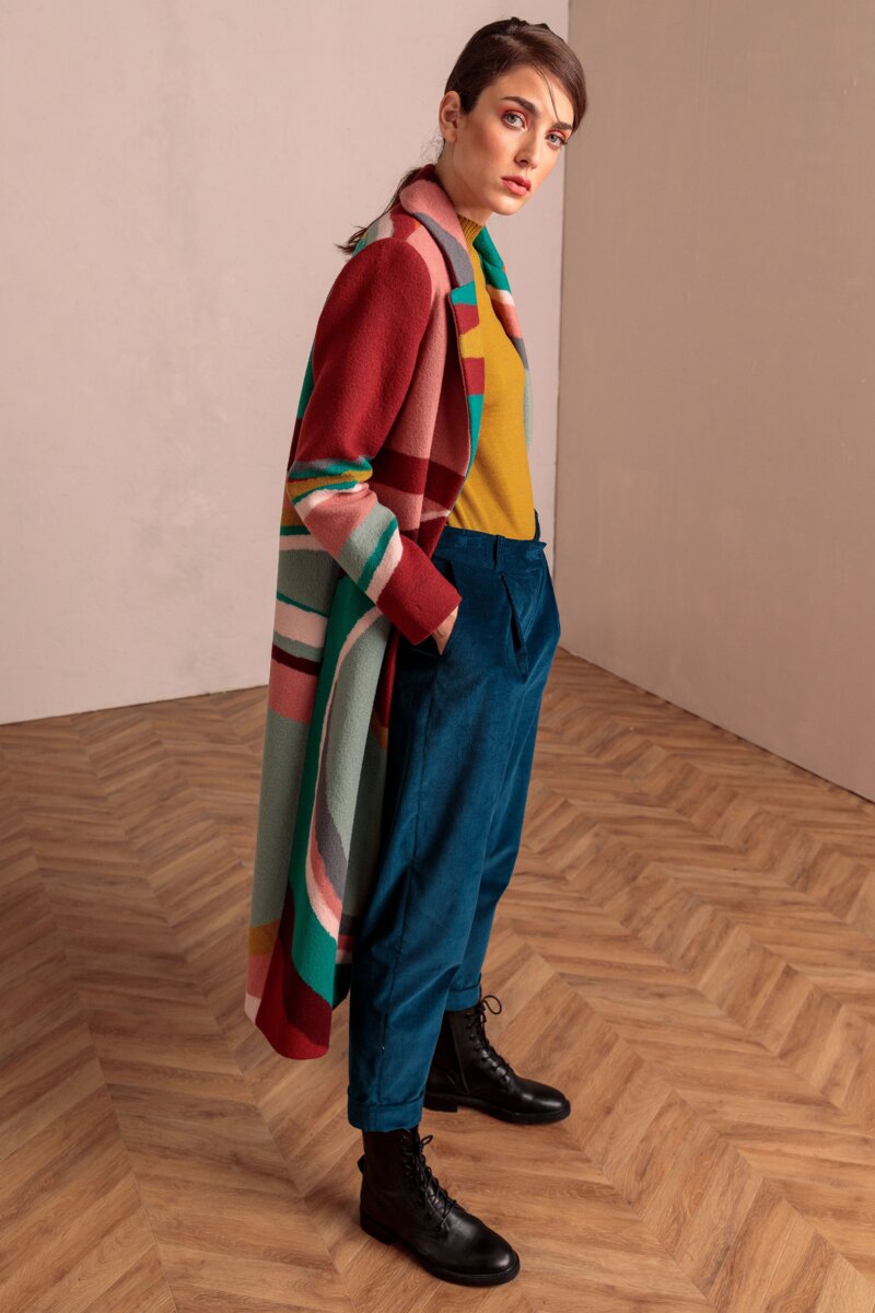 Mantel mit Intarsien Muster - Rosewood - Jacken & Mäntel - IVKO Woman 