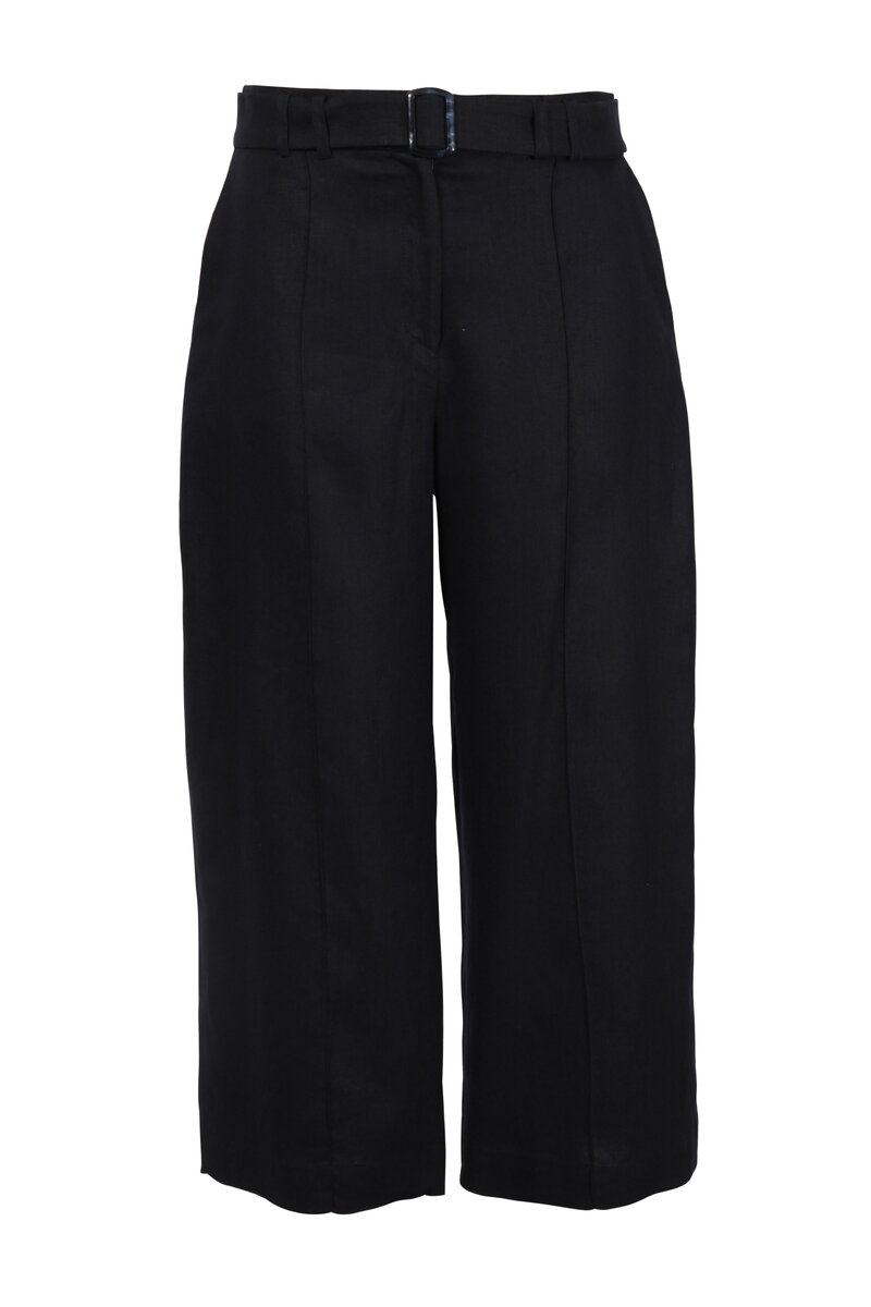 Capri Pants