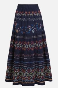 Bestickter Rock mit Boho-Motiv
