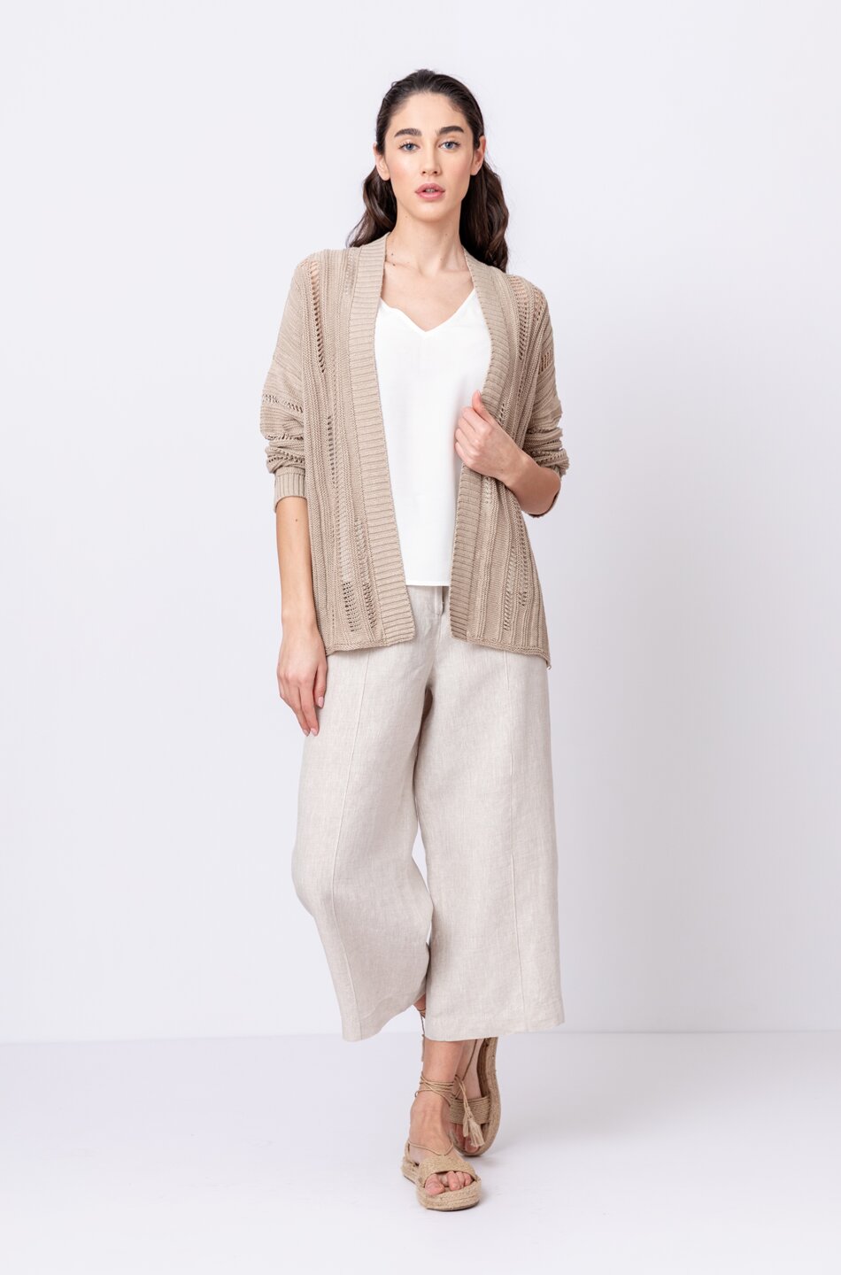 Einfarbiger Cardigan mit Strukturmuster