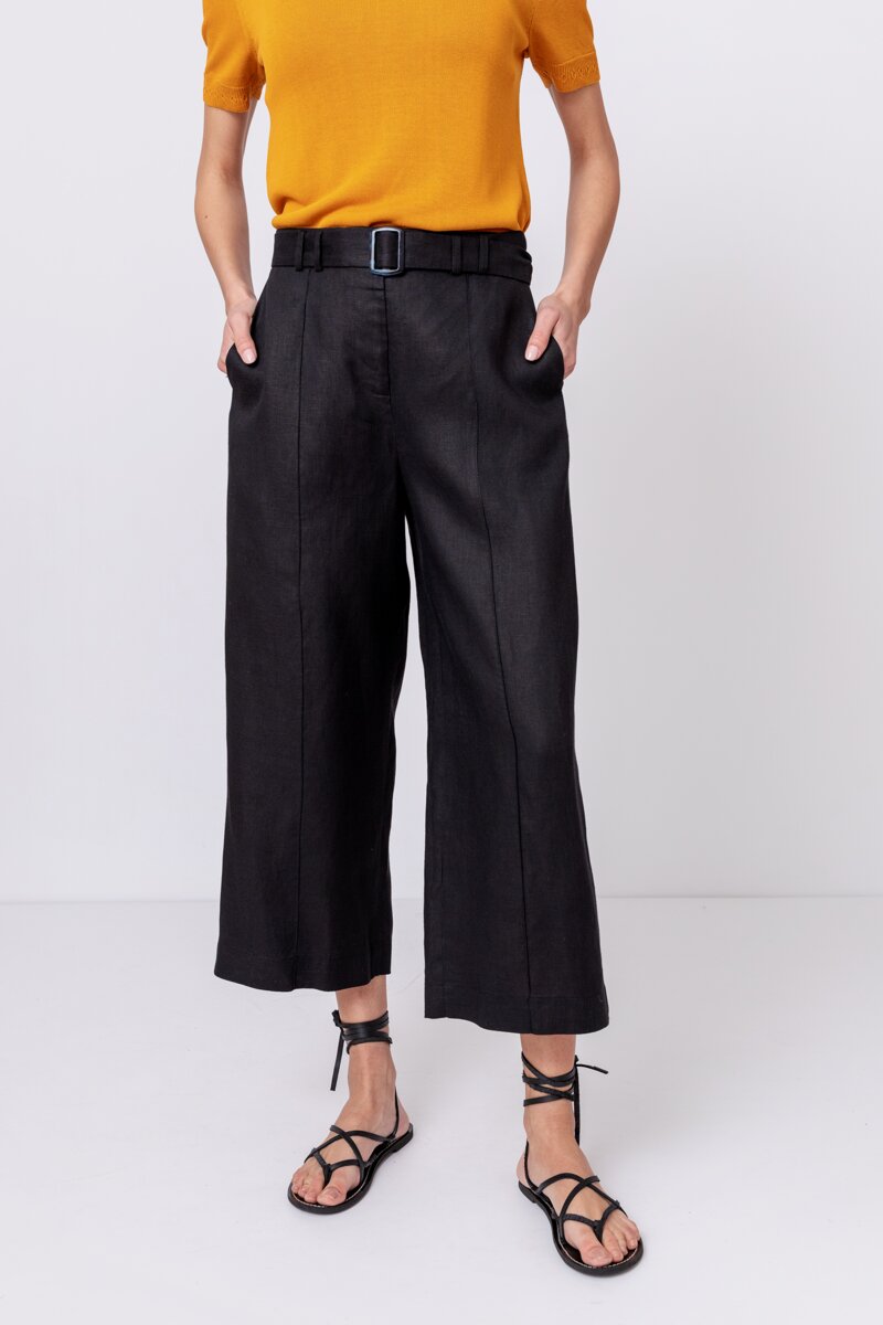 Capri Pants