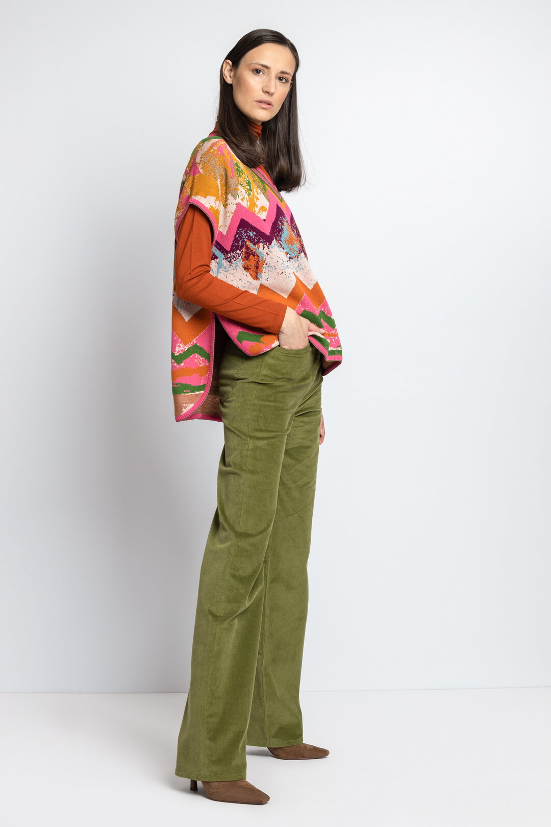 Sleeveless Pullover, Root Pattern