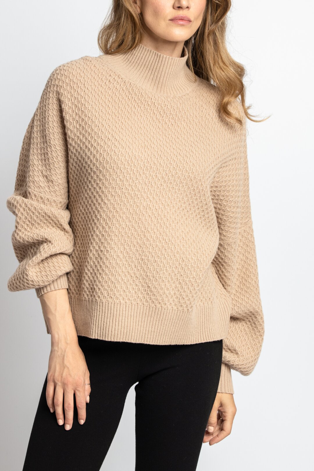 Solid Pullover, Structure Pattern