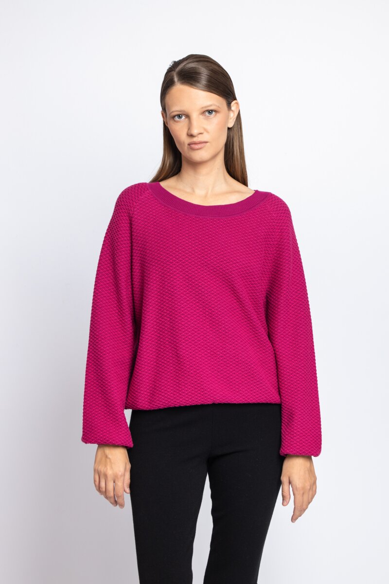 Solid O-Neck Pullover, Structure Pattern