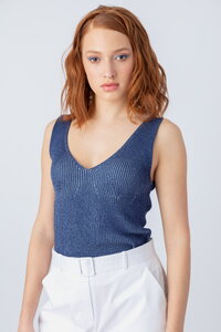 Solid Knit Top