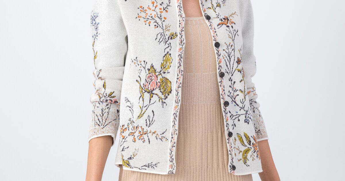 Jacquard Jacket, Herbarium Pattern - Off-White - Knitted Jackets 