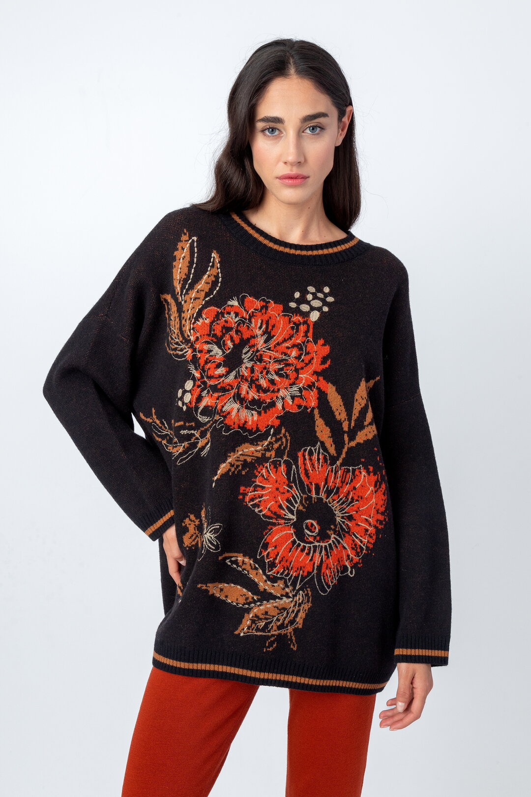 Oversized Pullover with Embroidery