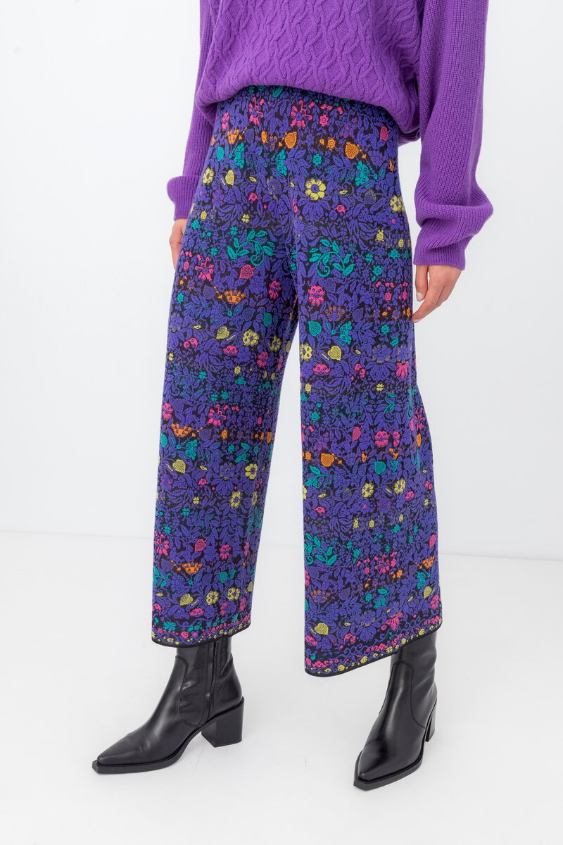 Knitted Pants, Floral Pattern - Black - Pants - Ivko Woman