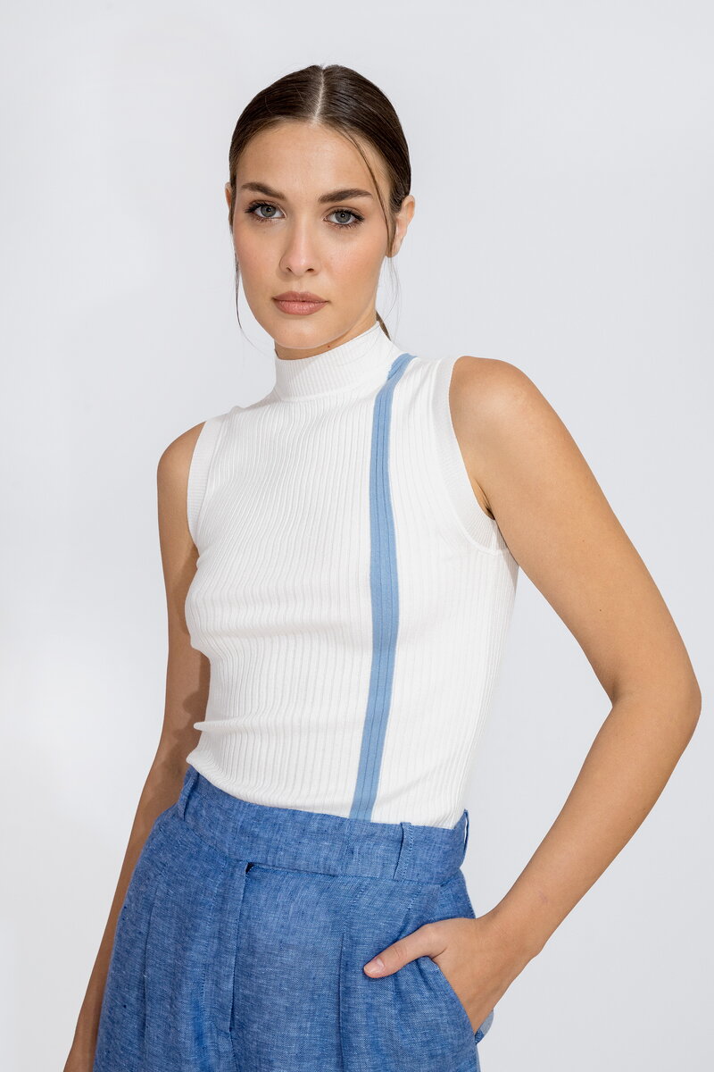 Ribbed Rollneck with the stripe