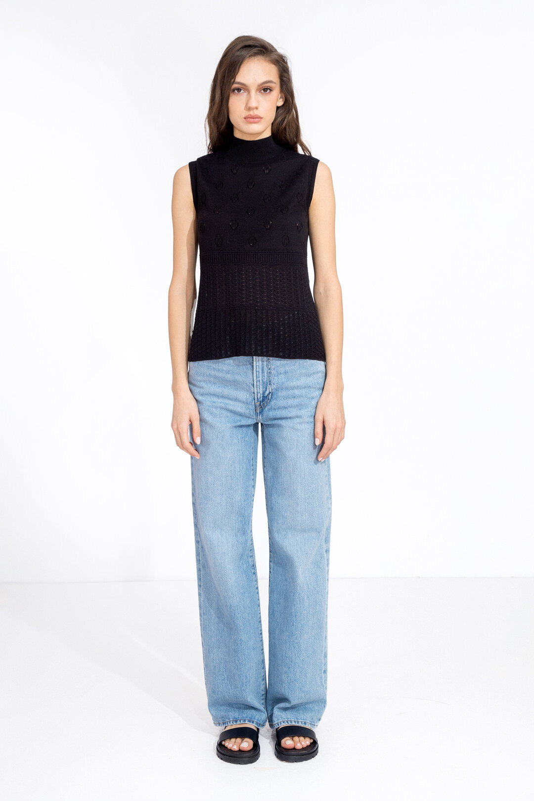 Sleeveless Pullover, Roll Neck