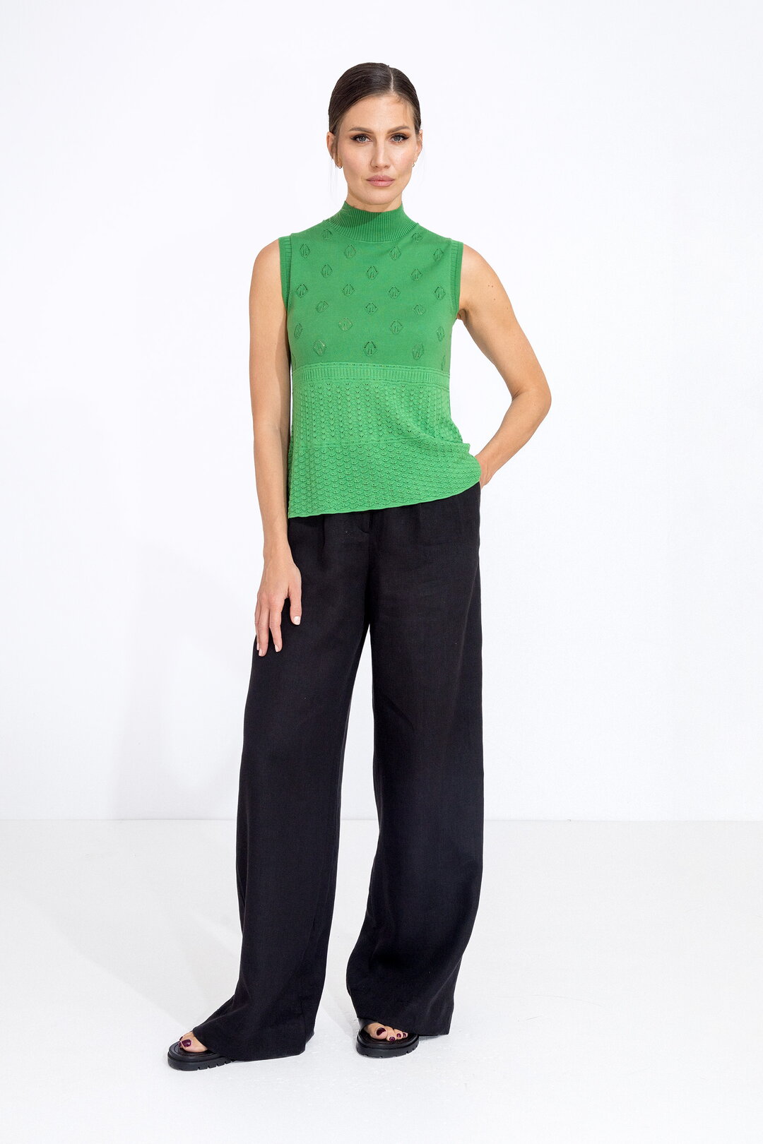 Sleeveless Pullover, Roll Neck
