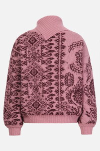 Rollkragenpullover, Ornament Motiv