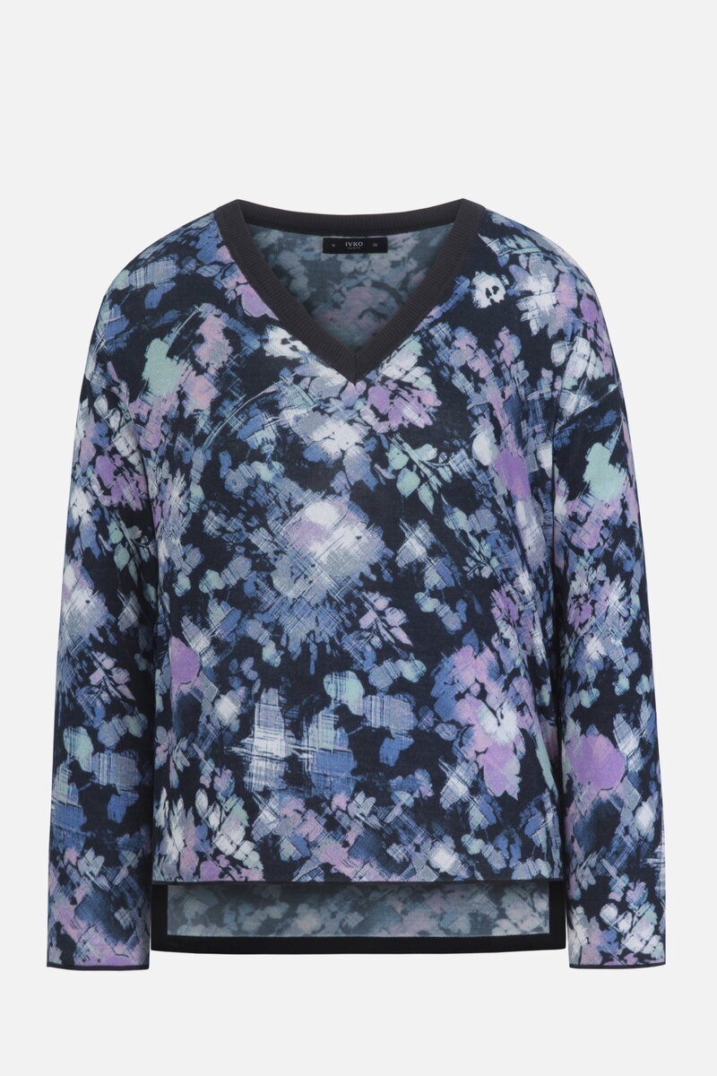 V-Neck Pullover, Camouflage Print