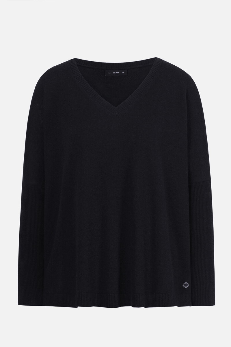 V-Neck Oversize Pullover