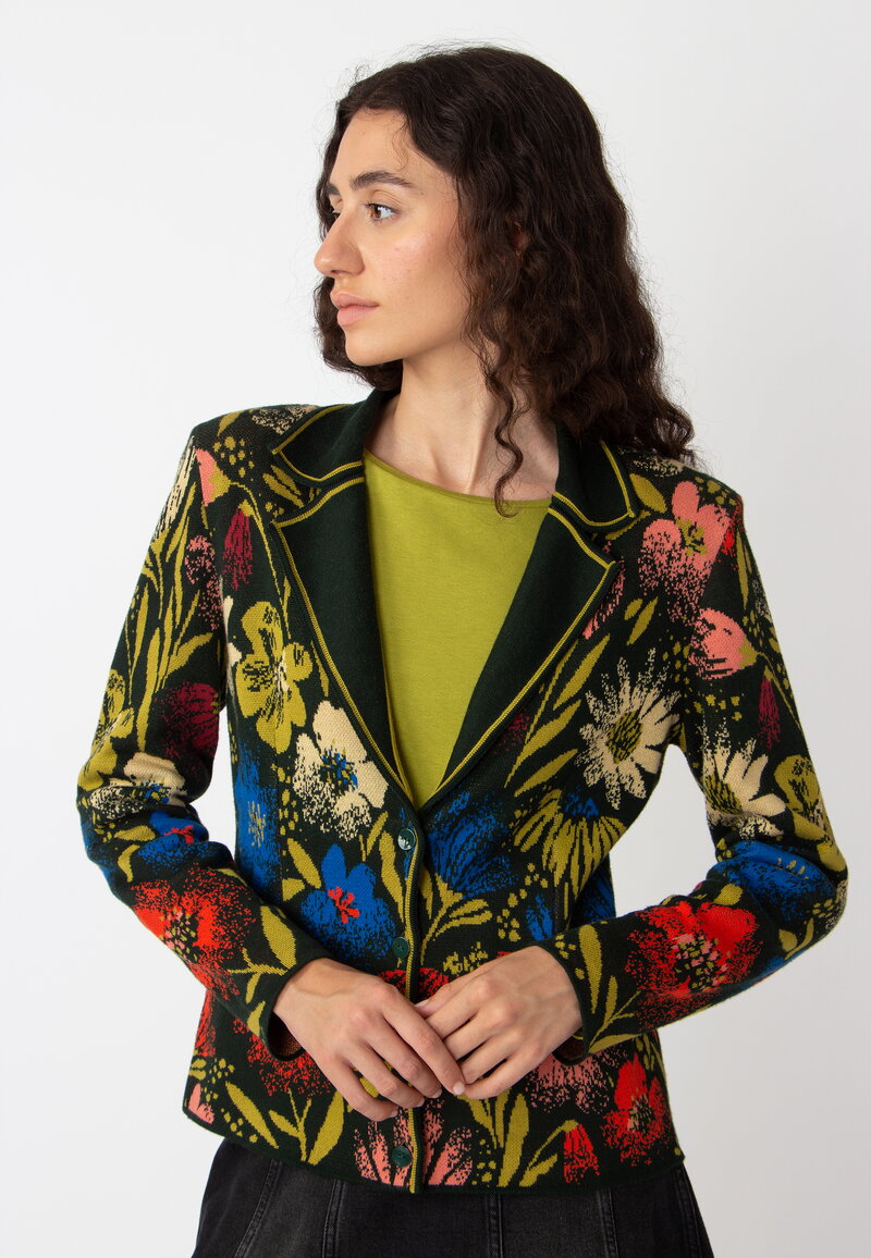 outfit-large-d242612069.jpg