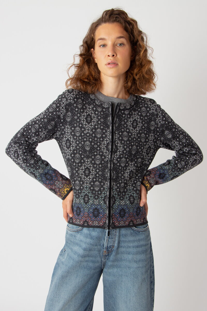 Strickjacke mit Reißverschluss, Ornament Motiv