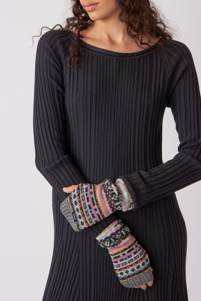 Wrist Warmers, Stripe Pattern