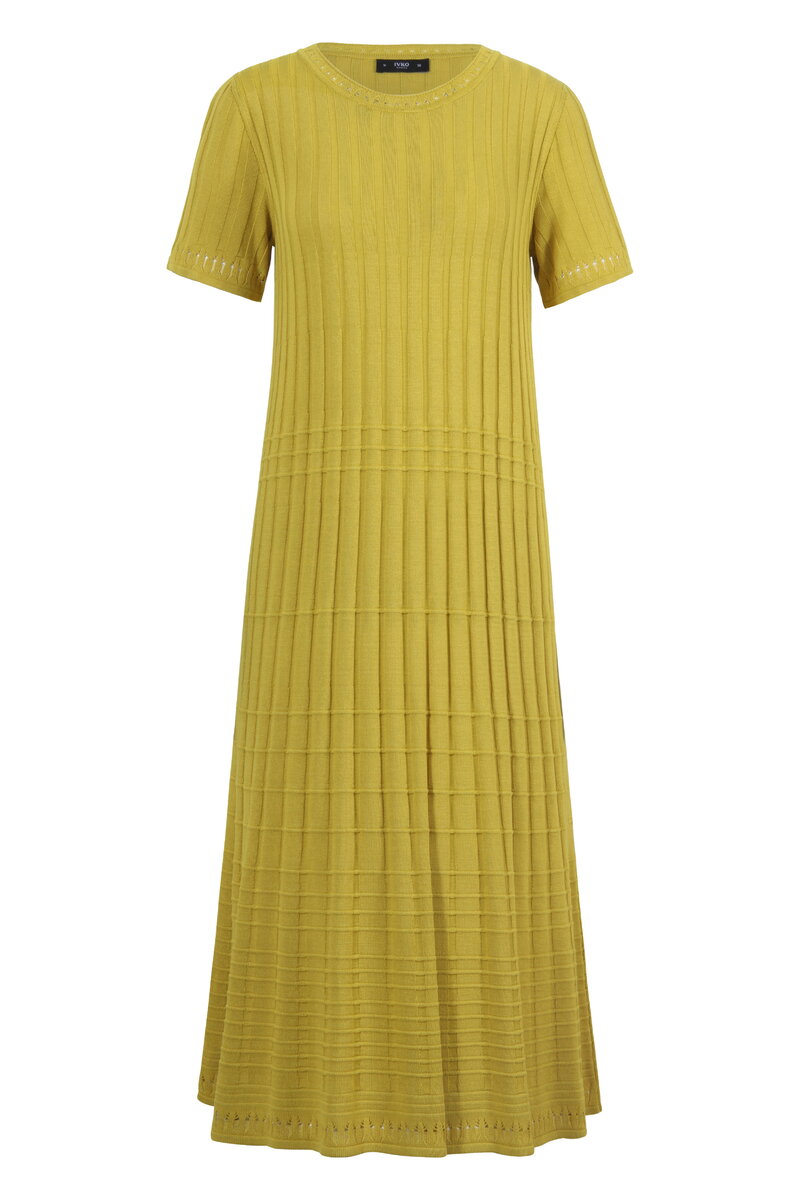 Solid O-Neck Ribbed Dress