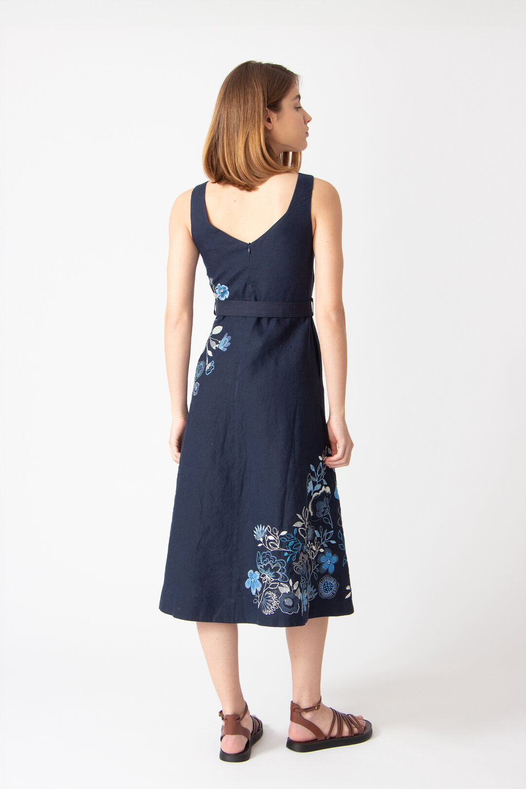 Linen dress with Floral Embroidery