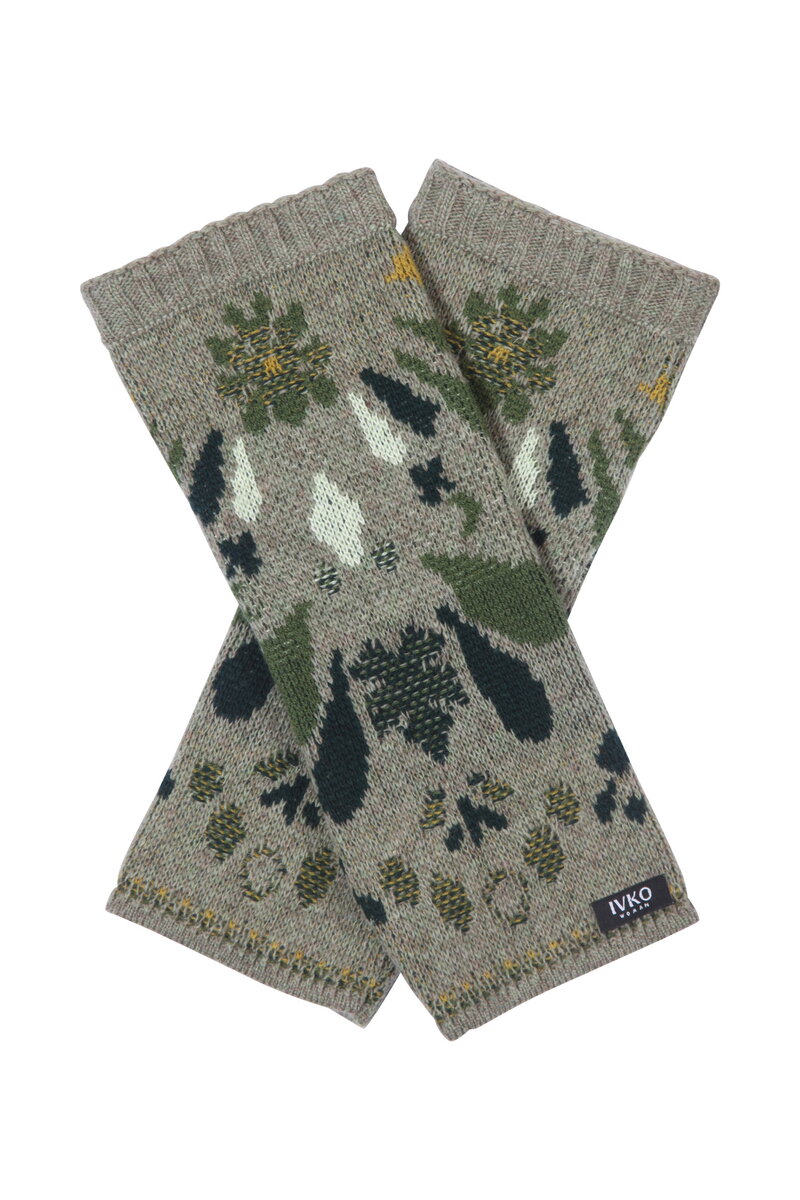 Wristwarmers, Plantopia Pattern