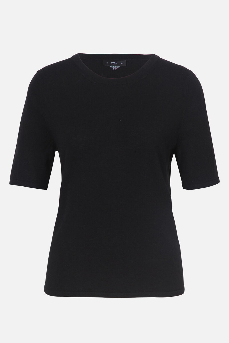 O-Neck Pullover with Short Sleeves