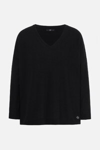 V-Neck Pullover