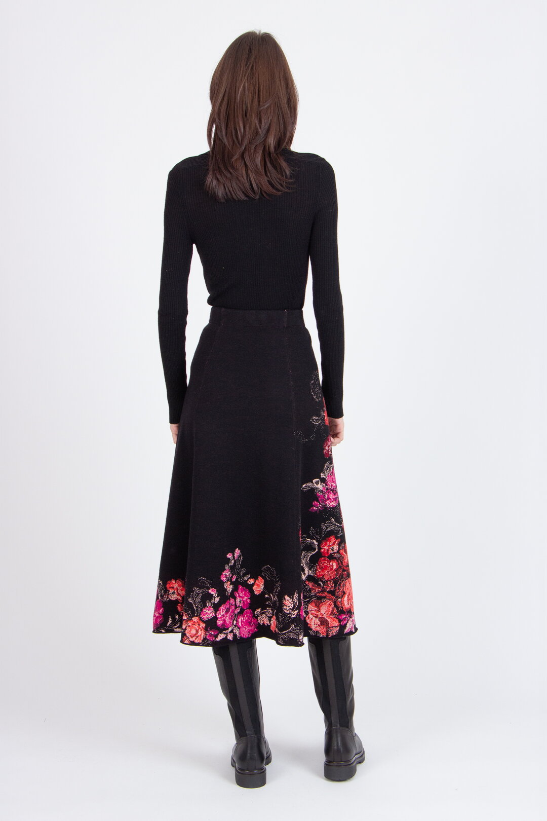 Midirock, Furnishing Florals Muster