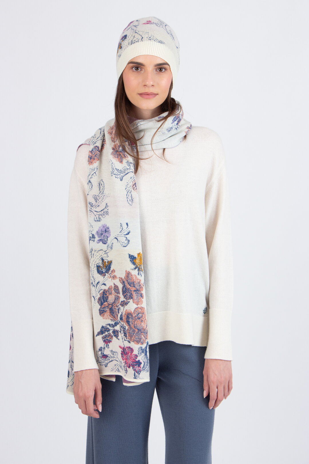 Kapa, Furnishing Florals Motiv