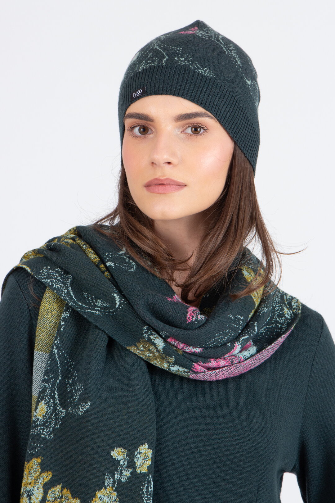 Kapa, Furnishing Florals Motiv