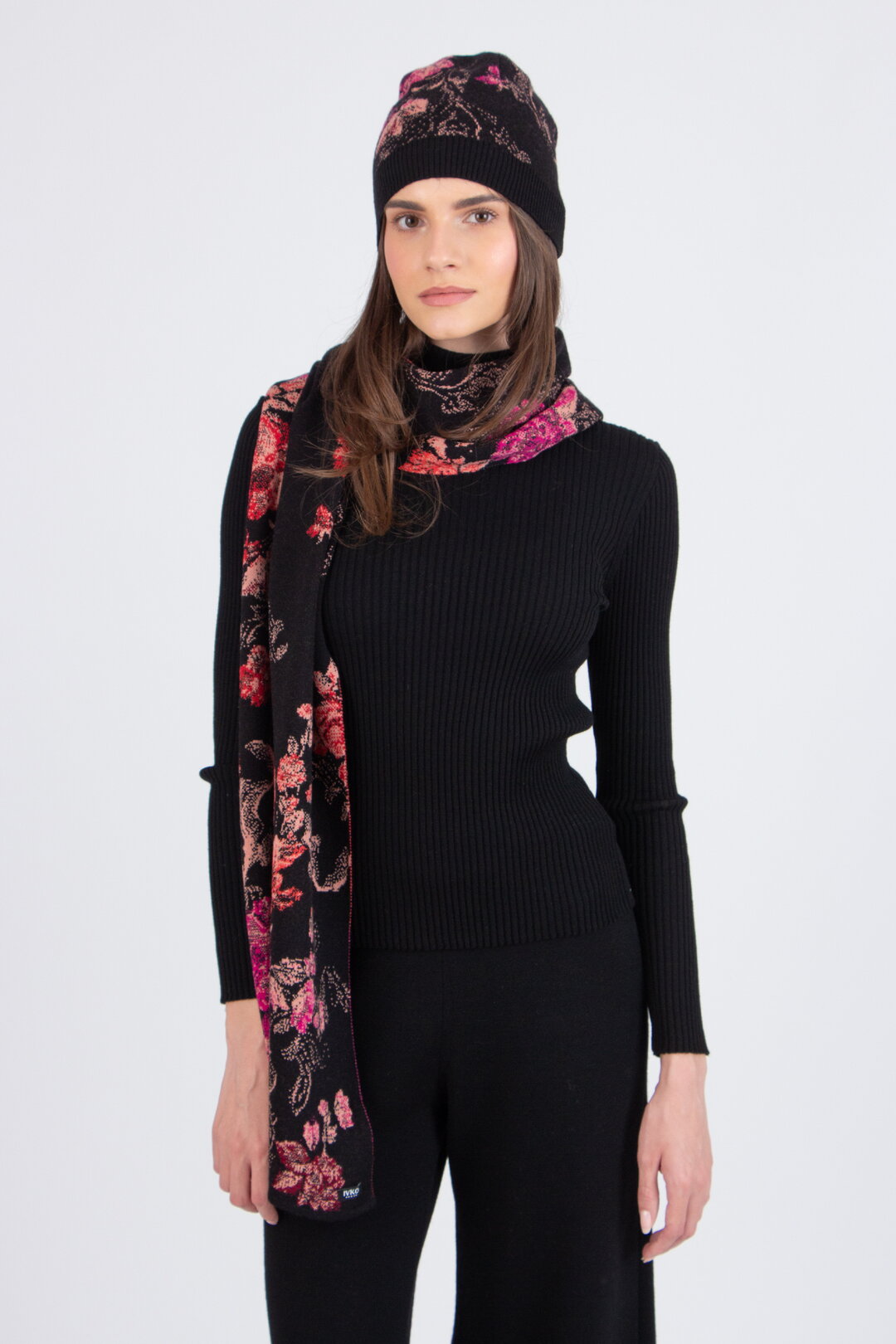 Kapa, Furnishing Florals Motiv