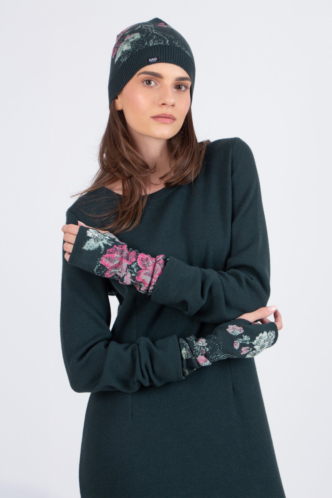 Wristwarmers,  Furnishing Florals Pattern
