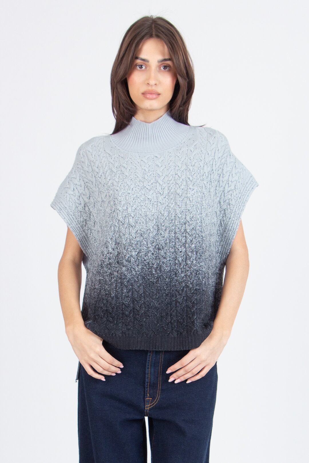 Bedruckter ärmelloser Pullover mit Rollkragen, Murmurationsmuster
