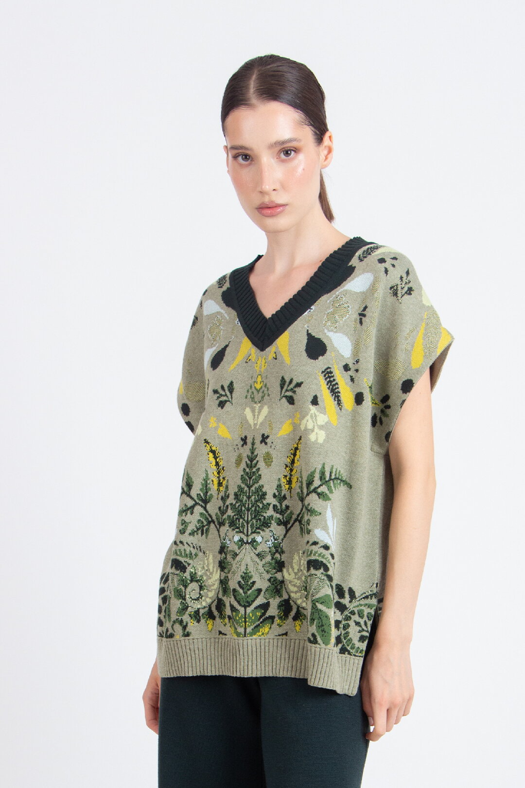Ärmelloser Pullover mit V-Ausschnitt, Plantopia Muster
