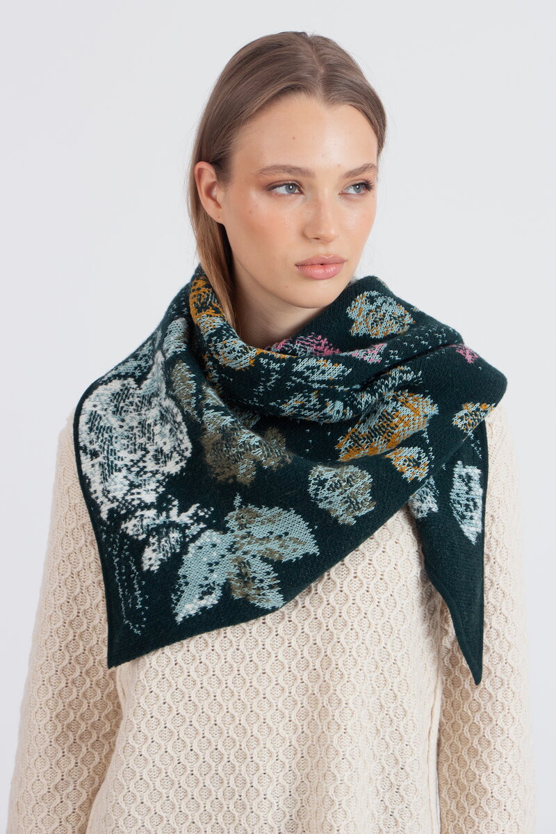 Schal, Furnishing Florals Muster