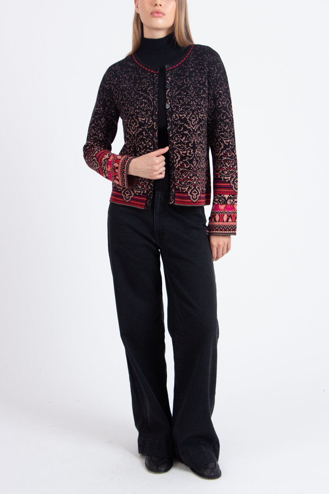 Strickjacke mit O-Ausschnitt, Ornament Muster