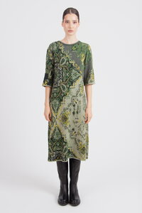 Jacquard-Kleid, Kelim Muster