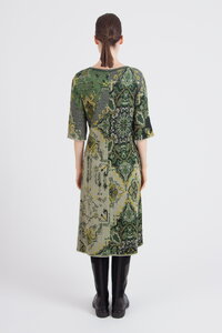 Jacquard-Kleid, Kelim Muster