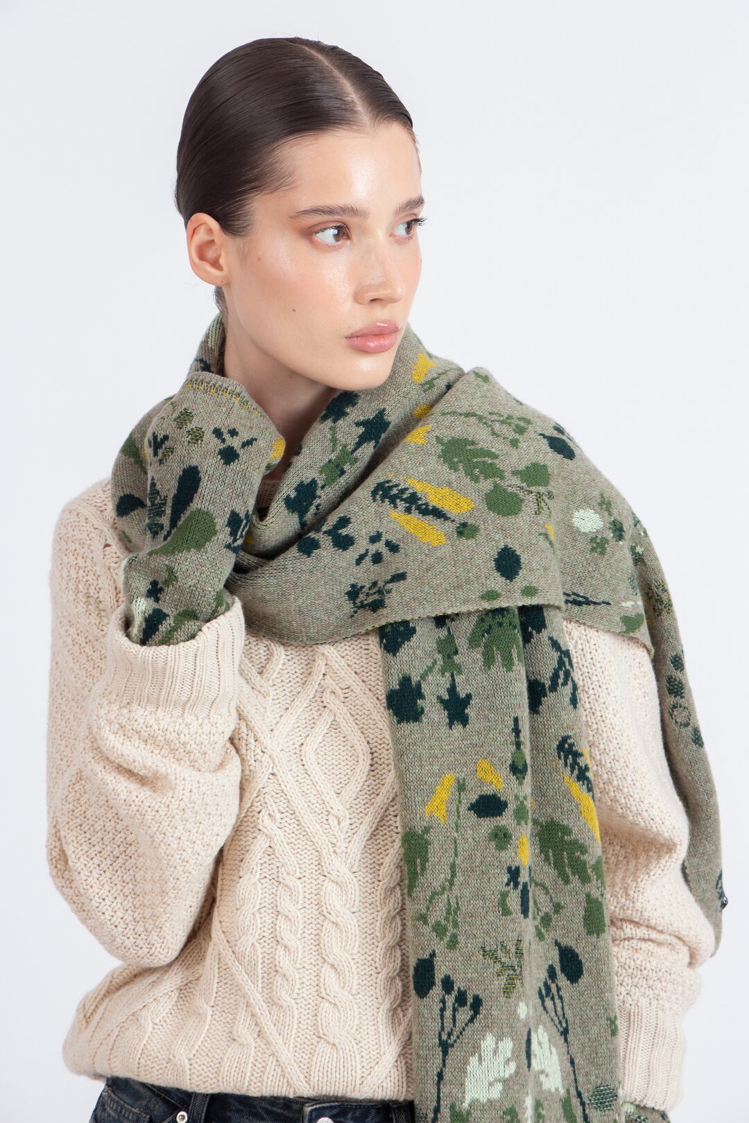 Wristwarmers, Plantopia Pattern