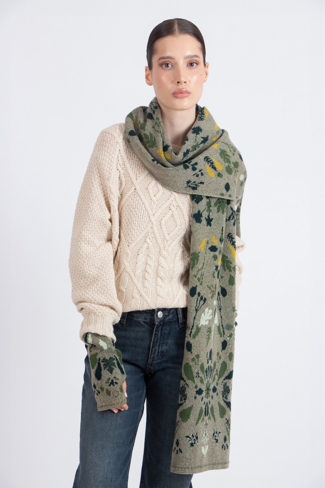 Wristwarmers, Plantopia Pattern