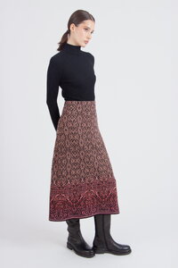 Suknja, Ornament Motiv