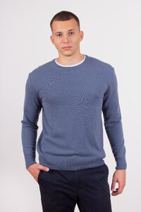 Man Pullover Crew Neck