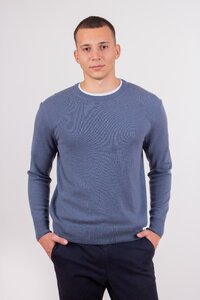 Man Pullover Crew Neck